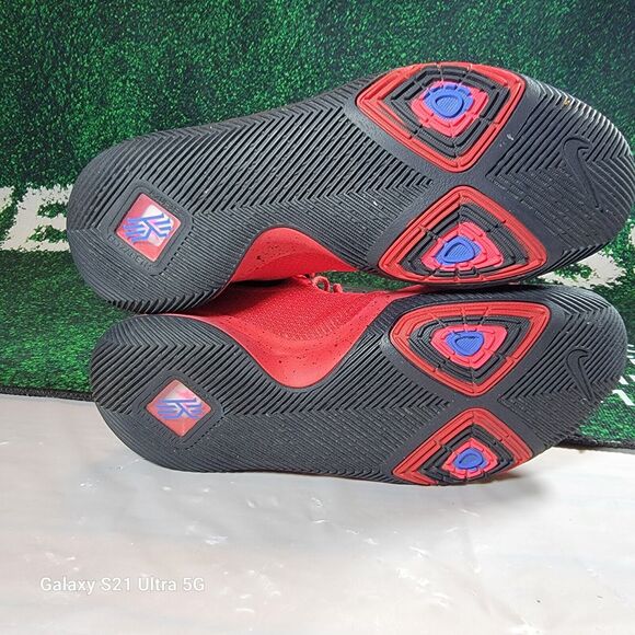 Nike Kyrie 3 Three Point Contest Candy Apple Red Shoes 852395-600 Mens Size 11 main image 7
